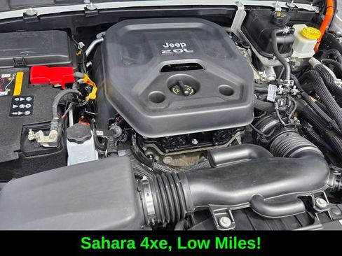 Used 2022 Jeep Wrangler Unlimited Sahara w/ Safety Group AWD/4WD image 10