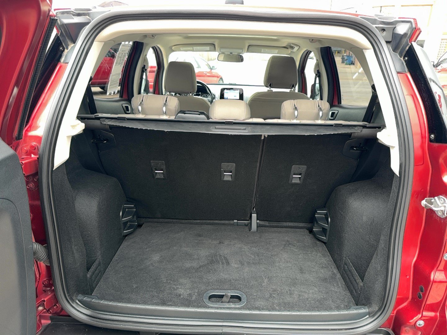 Used 2018 Ford EcoSport SE FWD image 21