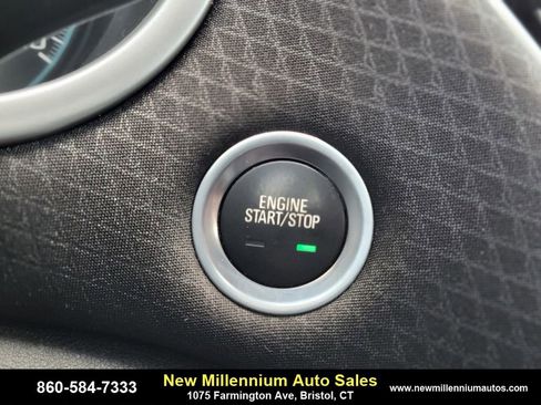 Used 2023 Chevrolet Malibu LT image 23