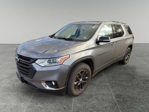 Used 2019 Chevrolet Traverse LT w/ LPO, Blackout Package image 1