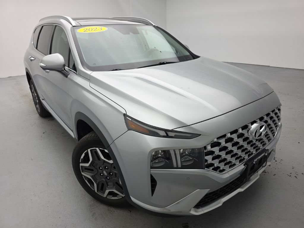 Used 2023 Hyundai Santa Fe Limited w/ Cargo Package AWD/4WD image 3