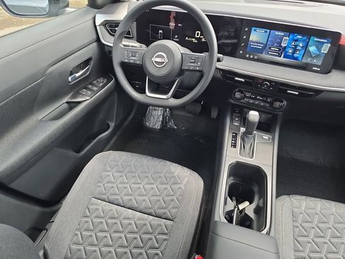 New 2026 Nissan Kicks SV w/ SV Premium Package AWD/4WD image 11