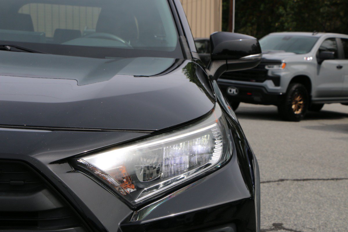 Used 2019 Toyota RAV4 Adventure w/ Cold Weather Package AWD/4WD image 12