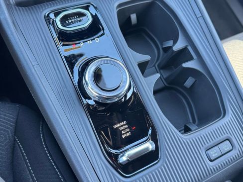 New 2026 Jeep Cherokee Laredo AWD/4WD image 23