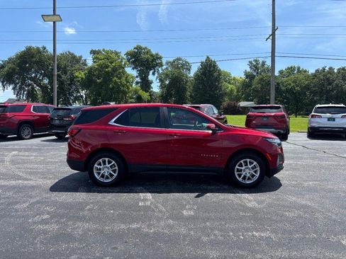 Used 2024 Chevrolet Equinox LT AWD/4WD image 6
