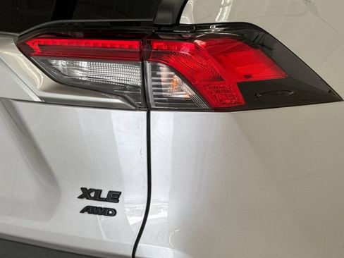 Used 2022 Toyota RAV4 XLE w/ Convenience Package AWD/4WD image 26