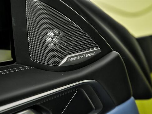 Used 2021 BMW M4 Coupe RWD image 16