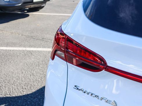 Certified 2022 Hyundai Santa Fe SEL w/ Cargo Package image 8