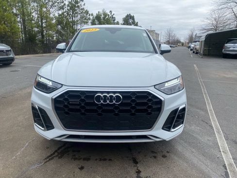 Used 2023 Audi Q5 2.0T Premium w/ Convenience Package image 8