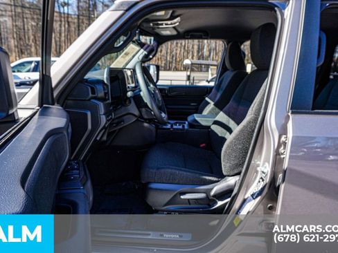 Used 2024 Toyota Land Cruiser image 19