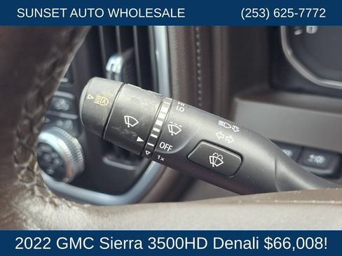 Used 2022 GMC Sierra 3500 Denali w/ Denali Ultimate Package AWD/4WD image 32