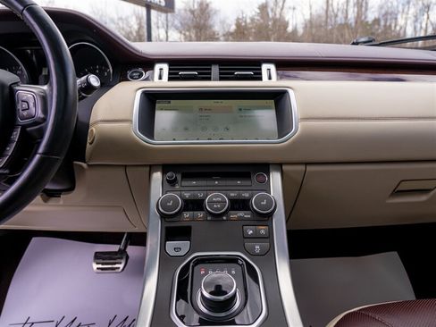 Used 2017 Land Rover Range Rover Evoque Autobiography AWD/4WD image 34