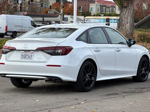 Certified 2025 Honda Civic FWD Hybrid Sedan image 4