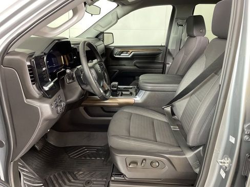 Used 2024 Chevrolet Silverado 1500 LT Trail Boss image 18