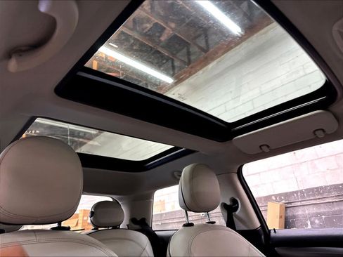 Used 2023 MINI Cooper S w/ Signature Upholstery Package FWD image 24