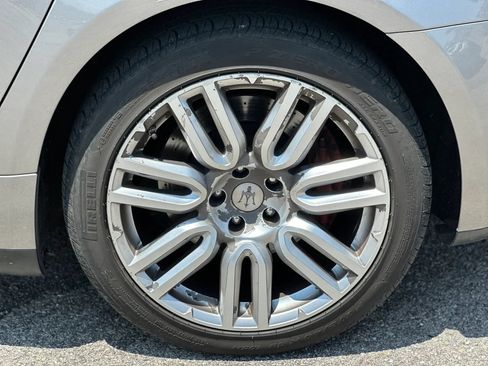 Used 2015 Maserati Quattroporte S Q4 AWD/4WD image 25
