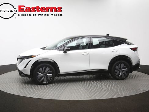 Used 2024 Nissan Ariya AWD image 57