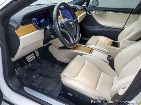 Used 2020 Tesla Model S Performance image 13