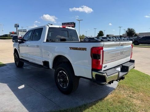 Used 2024 Ford F250 King Ranch w/ Tremor Off-Road Package AWD/4WD image 5
