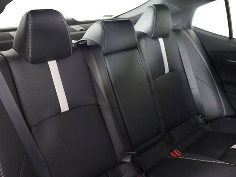 Used 2025 Toyota Camry SE image 30