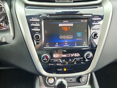 Used 2020 Nissan Murano SV FWD image 14