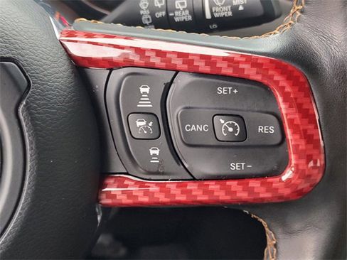 Certified 2022 Jeep Wrangler Unlimited Sahara image 24