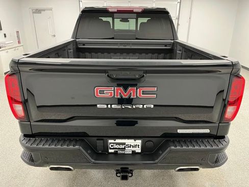 Used 2023 GMC Sierra 1500 Elevation w/ Elevation Premium Package AWD/4WD image 9
