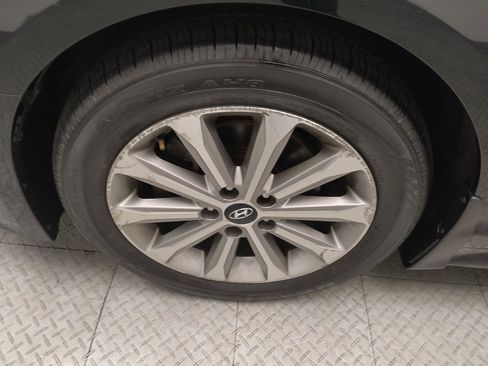 Used 2017 Hyundai Sonata Limited w/ Tech Package 03 FWD image 31
