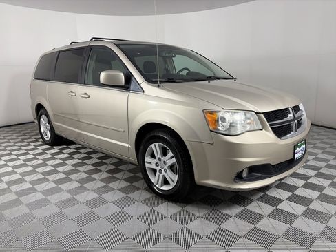 Used 2013 Dodge Grand Caravan Crew w/ Driver Convenience Group image 1