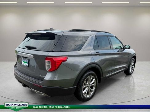 Used 2023 Ford Explorer XLT w/ Equipment Group 202A AWD/4WD image 6
