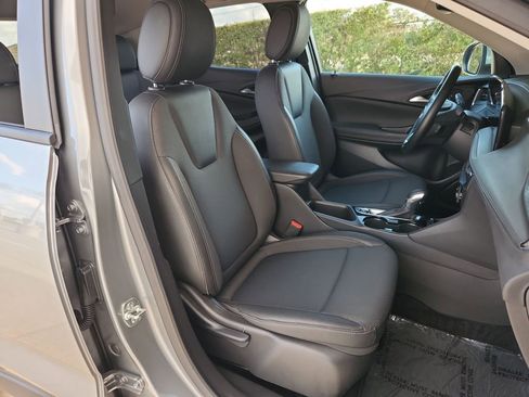 Used 2025 Buick Encore GX Preferred image 15