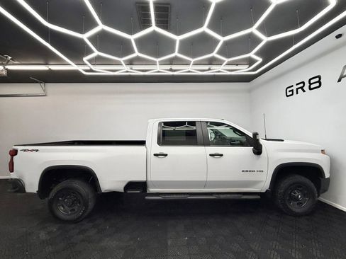 Used 2020 Chevrolet Silverado 2500 W/T w/ WT Convenience Package image 9