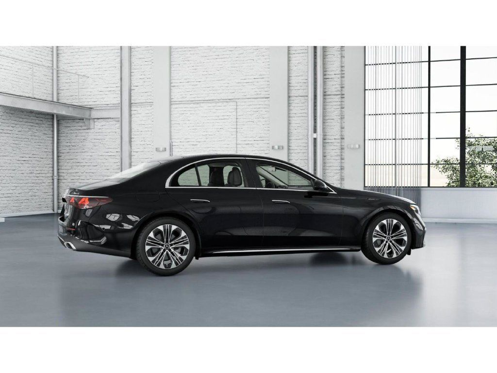 New 2027 Mercedes-Benz E 350 4MATIC Sedan image 18