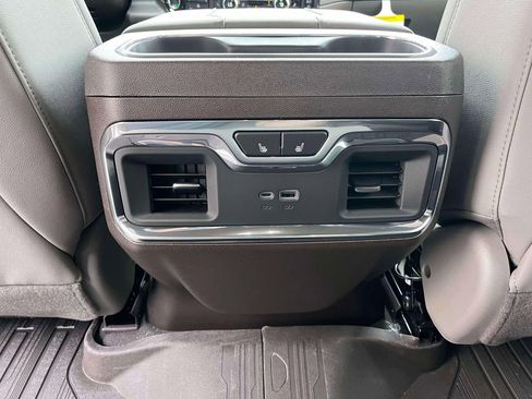 New 2026 GMC Sierra 1500 SLT w/ SLT Premium Plus Package AWD/4WD image 15