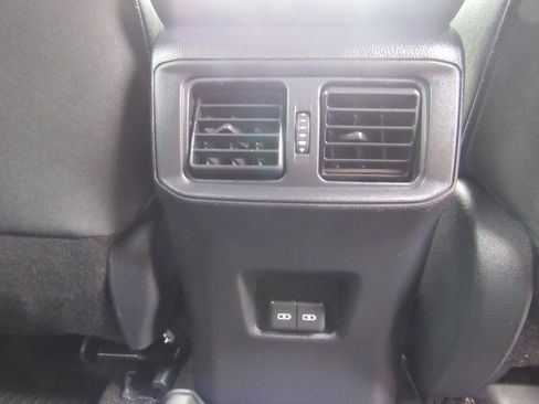 Used 2024 Toyota RAV4 XLE w/ Weather Package image 36