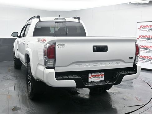 Used 2023 Toyota Tacoma TRD Sport image 6