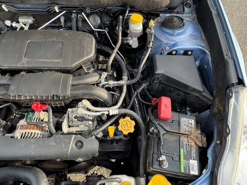 Used 2012 Subaru Outback 2.5i Premium w/ All-Weather Pkg image 34