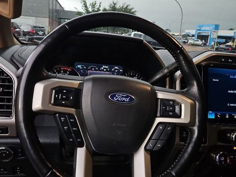 Used 2022 Ford F250 Lariat w/ Tremor Off-Road Package AWD/4WD image 12