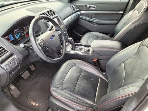 Used 2019 Ford Explorer Sport w/ Equipment Group 401A image 14
