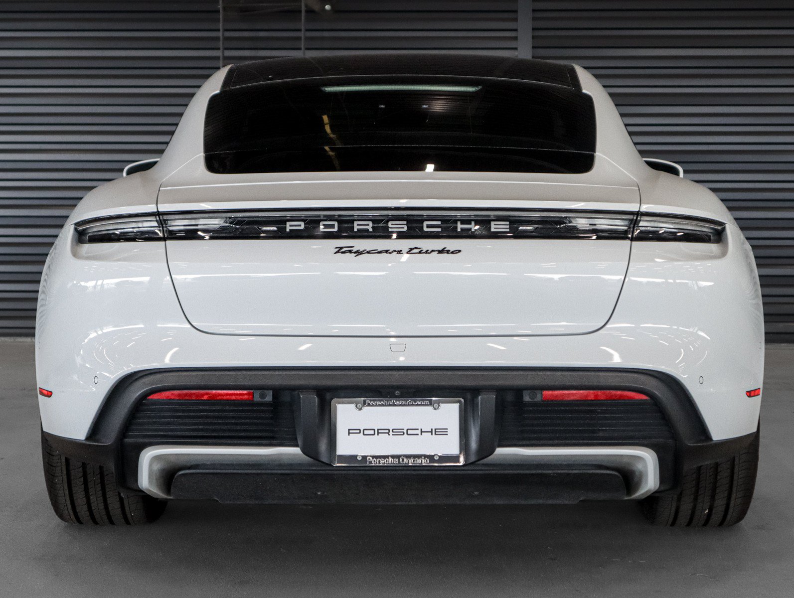 Used 2020 Porsche Taycan Turbo w/ Premium Package AWD/4WD image 9