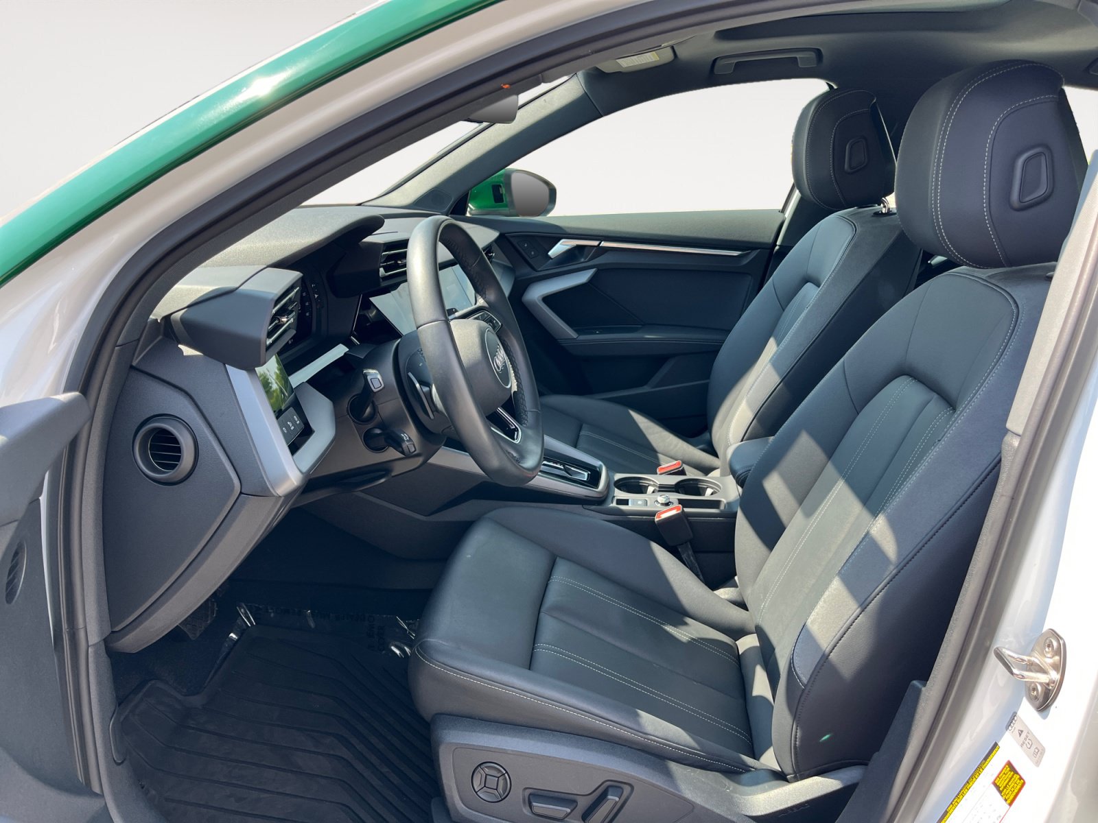 Used 2025 Audi A3 2.0T Premium w/ Convenience Package AWD/4WD image 11
