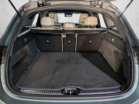 Certified 2025 Mercedes-Benz GLC 300 image 10