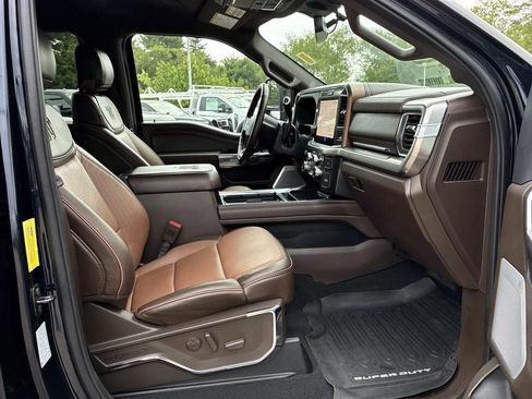 Used 2025 Ford F250 King Ranch AWD/4WD image 10