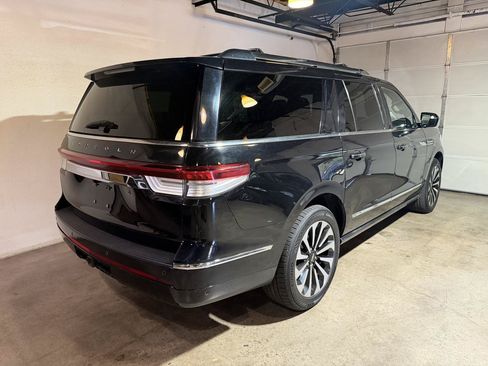 Used 2023 Lincoln Navigator L Reserve AWD/4WD image 6