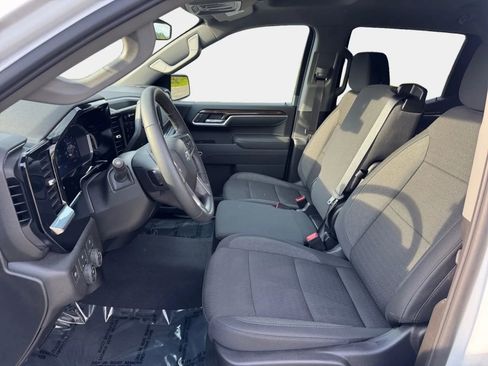 Used 2026 Chevrolet Silverado 1500 RST AWD/4WD image 8