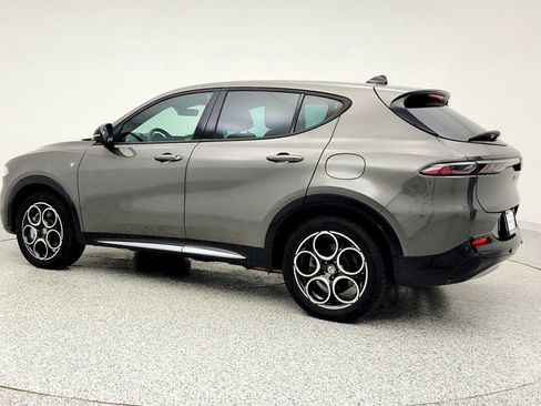 Used 2024 Alfa Romeo Tonale Ti image 7