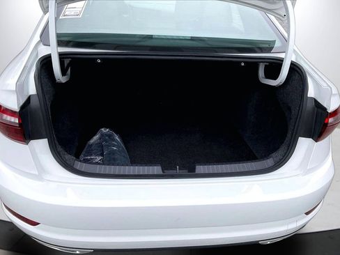 Used 2021 Volkswagen Jetta R-Line image 25