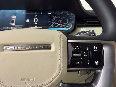 New 2025 Land Rover Range Rover SE image 20