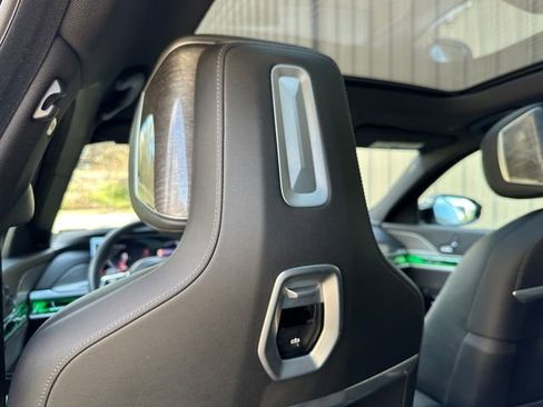 Used 2023 BMW 740i w/ Parking Assistance Package image 46