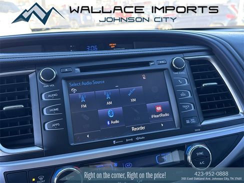 Used 2016 Toyota Highlander XLE image 27